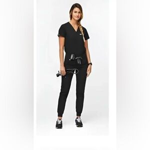 Figs Black Women's Track Pants & Joggers